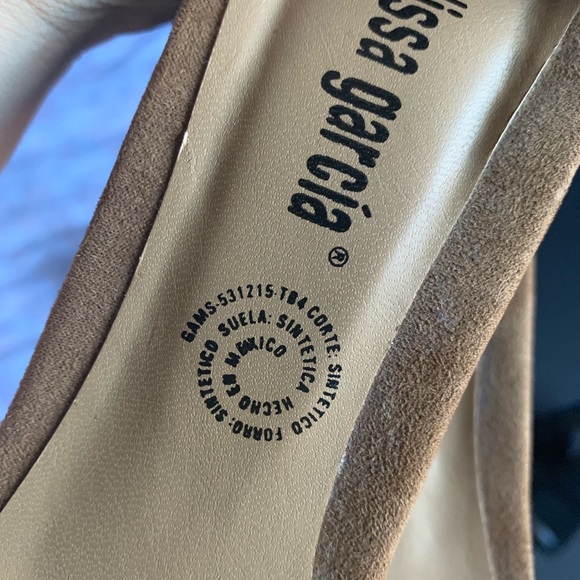 Sandals size 8 1/2 - Picture 8 of 8